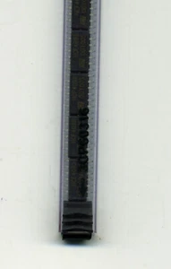 LOT DE 25 x HCF4093 - SO14 - ST MICROELEC - Quad 2-input NAND Schmitt trigger - Picture 1 of 1