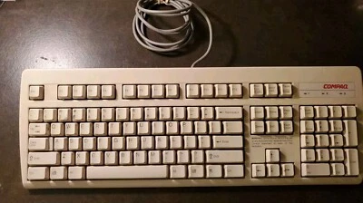 Compaq Vintage Keyboard - (304286-003) - Image 1 of 3