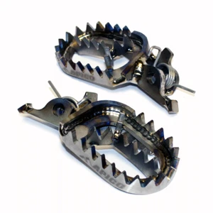 Apico Titanium Foot Pegs KAWASAKI KX250F 06-23, KX450F 07-23, KX250XC 21-23 - Picture 1 of 1