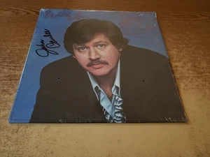 HAND SIGNED ON SHRINK DOESN'T SMUDGE 1980S MINT-EXC John Conlee With Love LP33 - Imagen 1 de 4