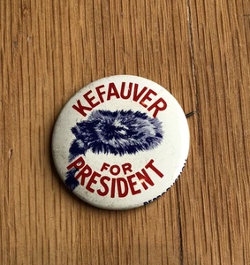 Botón de reproducción de campaña presidencial Estes Kefauver 1952 - 1 3/8 pulgadas - Imagen 1 de 3