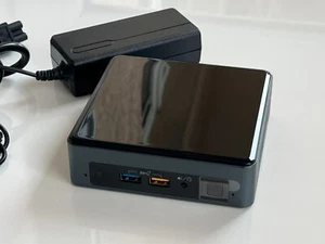 Mini-PC Intel NUC NUC8i3BEK, i3-8109U 3,60 GHz, 8 GB RAM, 128GB SSD - Bild 1 von 6