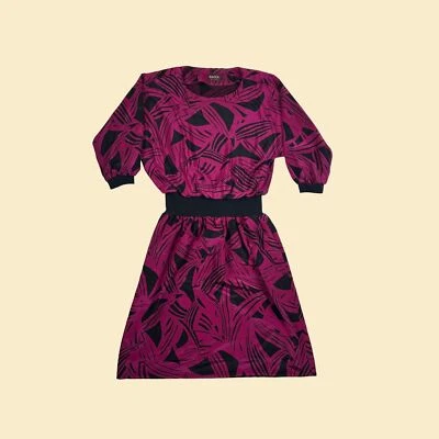 70s/80s geometric pink dress by Raoul, size 12 vintage long sleeve satin dress - Image 1 of 4