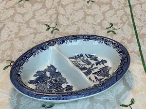 Churchill Blue Willow Oval Divided Vegetable Dish Staffordshire  England 10” - Bild 1 von 7