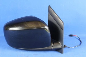 2009 Chrysler Town And Country Passenger Side Mirror - Picture 1 of 11