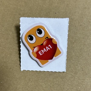 Amazon Peccy Pin with Hearth 2024 Valentine's Day Love Collectible Pin NEW - Foto 1 di 2