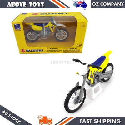 LICENSED SUZUKI RM-Z 450 scale 1:18 model bike die cast hobby toy collection - Image 1 of 4