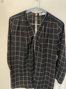 Sandro black & white silk blouse. Size 2 fits UK 10. - Picture 1 of 7