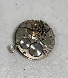 Universal Geneve Movement 267 Running But Missing Second Wheel Authentic  - Picture 1 of 2