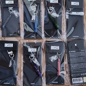 ENHYPEN MIC KEYRINGG UNSEEN Exhibition OFFICIAL - Picture 1 of 30