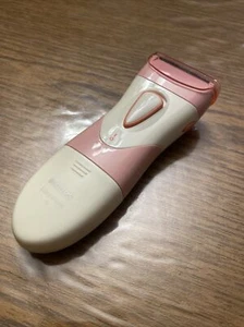 Philips SatinShave Wet & Dry Electric Shaver for Legs & Body-Pink - HP6306 - Picture 1 of 7