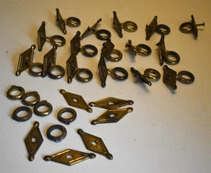 Vintage Posten 22 feste Ring Schubladen Schrankgriffe mit Rauten Backplates - Bild 1 von 7