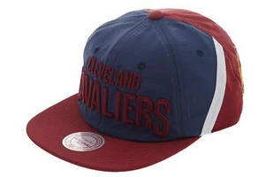 Mitchell&ness Anorak Cleveland Cavaliers Snapback #30 Unisex Style : Bh78b9-BLUE - Picture 1 of 4