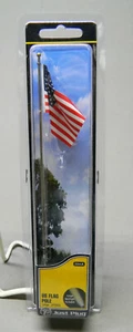 WOODLAND SCENICS LARGE US FLAG POLE AMERICAN FLAG ALL GAUGES JP5952 WDS5952 NEW - Picture 1 of 4