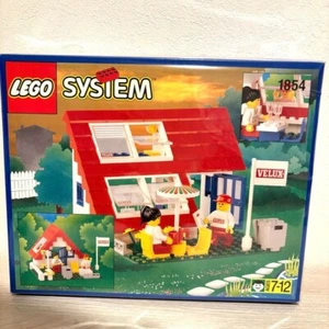 LEGO House with Roof-Windows Velux house 1854 Block toy Hobby Super rarity 1996 - Picture 1 of 2