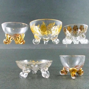 5 pcs - CRYSTAL & GOLD - Triple Toe, Footed OPEN SALTs - 3 w/etched Flowers - Picture 1 of 14