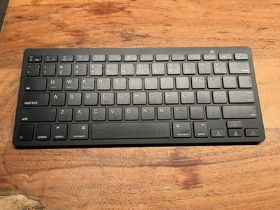 JETech Bluetooth Tastatur Keyboard - Bild 1 von 3