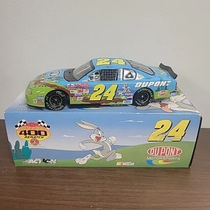 2002 Jeff Gordon #24 Looney Tunes Bugs Bunny 1/24 Chevy Monte Carlo 400 - Picture 1 of 15