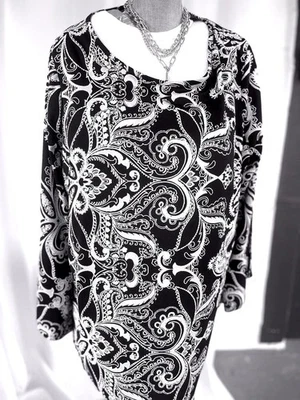 Blusa para mujer Avenue talla 22/24 1X negra blanca cachemira elástica top poliéster Sp Foto 1 de 4