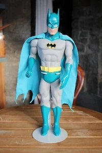 Vintage 1988 DC Batman 15" Figure with Stand - Imagen 1 de 10