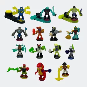 14 Legends of Akedo: Ultimate Arcade Warriors Figure Bundle + 3 Base Controllers - Picture 1 of 24
