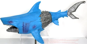 Figurina Raw 10 Great White Shark FREN-Z McFarlane Toys Edizione Limitata 2020 - Foto 1 di 6
