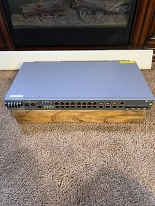 Juniper Network ACX2000-DC Universal Access Router DC Version - Picture 1 of 8