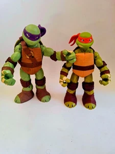 TMNT 2012 VIACOM ACTION TOY FIGURINES 10" MICHELANGELO & DONATELLO - Imagen 1 de 7