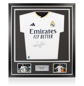 Framed Ronaldo Signed Real Madrid Shirt: Home, 2023-24 - Premium Autograph - Bild 1 von 5