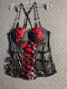Corsetto Vintage Morbid Threads Hot Topic Rosso e Nero Taglia 36B Sexy Goth Y2K - Foto 1 di 13