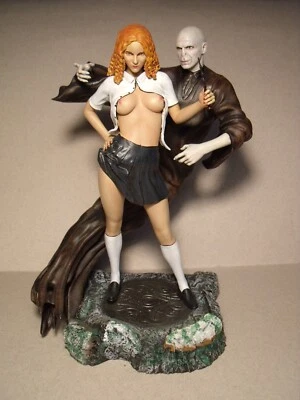 1/8  FIGURES  FROM  HARRY POTTER  200 MM  ARTIST PAINTING  RARE  UNIQUE  COPY - Image 1 of 4