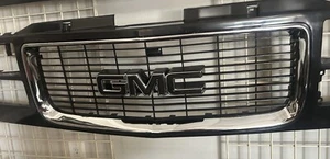 Smoked/chrome Obs GMC Front Grille Emblem - Bild 1 von 6