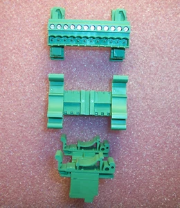 QTY (1) UMSTBVK-2.5/12-G-5.08 PHOENIX 12 POSITION PLUG TERMINAL BLOCK 1788211 - Picture 1 of 4