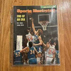 Sports Illustrated April 1 1974 - Bill Walton N.C State Stops UCLA - Picture 1 of 9