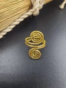 CAPIM DORADO VEGETABLE GOLD RING. Hypoallergenic Golden Grass Ring - Foto 1 di 7
