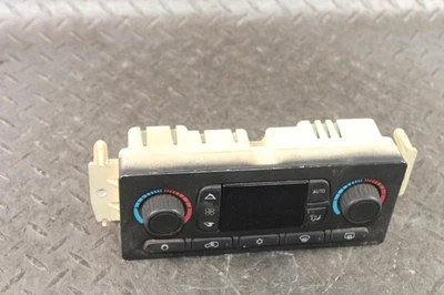 03-04 SILVERADO *WEAR* Automatic Dual Zone Heat AC Climate Temperature Control Foto 1 de 4