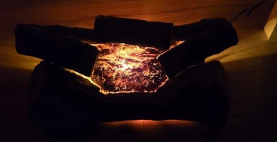 Vtg Mid Century Christmas Light Up Fireplace Real Wood Logs Faux Fire Electric - Image 1 of 4