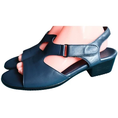SAS Sandals Womens 9.5 Suntimer Navy Blue Leather Open Toe Block Low Heel Kitten - Image 1 of 4