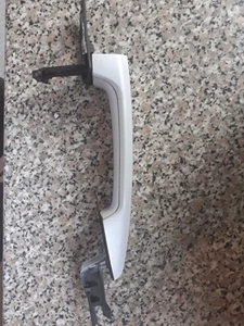 BMW F48 X1 F39 X2 Rear Right Door Handle 7305015 White pearl - Picture 1 of 10