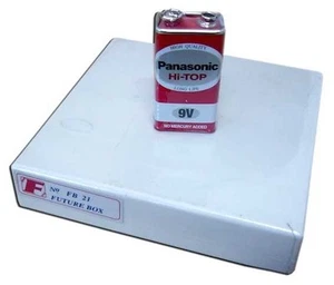Caja Plástico ABS Portapilas 9V Negro Tamaño 111x111x24 mm. [FB21] - Imagen 1 de 1