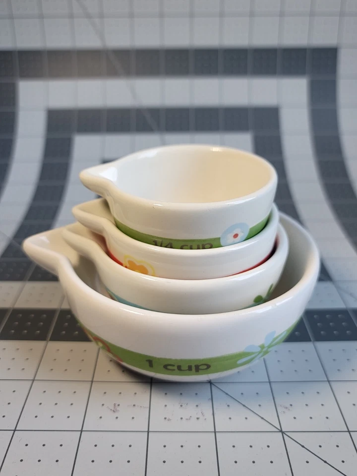 Set of 4 Ceramic Stack Measuring Cups w/ Cute Birds by Ganz 1/4, 1/3, 1/2, 1 cup - Image 1 of 4