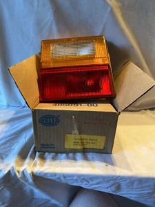 Neu Hella Audi 100 Typ 44 Rückleuchte Heckleuchte  gelb Rot 9EM 126 345-021 Lich - Bild 1 von 10