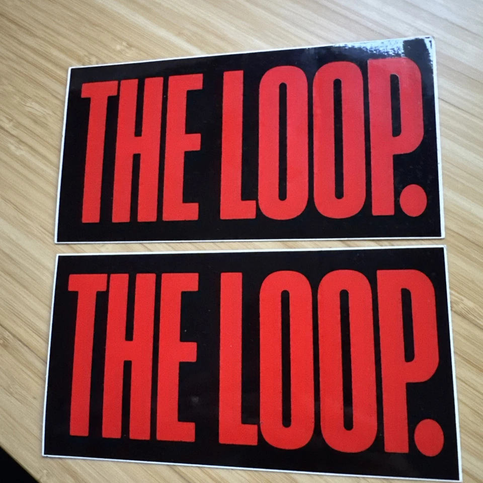 The Loop FM 97.9 Clásico Parachoques Pegatina Chicago Radio Station Raro 1994 Foto 1 de 2