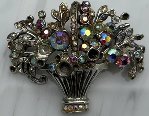 Broche prendedor canasta de flores de varias piedras plateadas vintage que faltan piedras - Imagen 1 de 3
