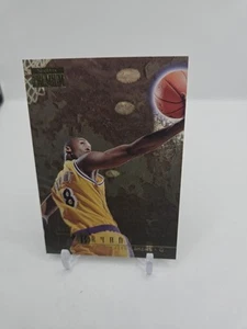 1996-97 Skybox Premium - Kobe Bryant #55 (RC) LAKERS - Picture 1 of 2