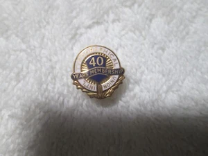 Typographical Union International 40 Years Membership 24k Gold Plate Lapel Pin - Picture 1 of 3