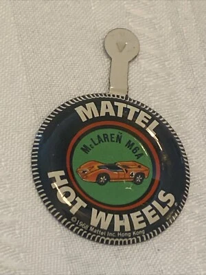 McLAREN M6A - Mattel Hot Wheels Redline Collectors Button 1968 w/Tab Hong Kong - Image 1 of 2