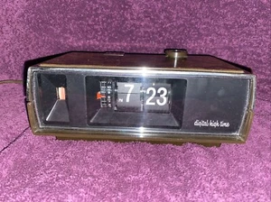 UNIQUE Stancraft High Time Flip Alarm Clock - Projects On The Ceiling Retro 1970 - Picture 1 of 14