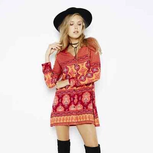 Neu mit Etikett $ 99 volkstümliches Hängerchen Kleid von MINKPINK - Bild 1 von 4