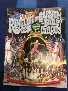 Vintage 1975 Ringling Brothers Bicentennial Program Circus - Picture 1 of 1